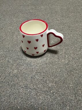 Pottery Barn Kids Love Bug Ceramic Hearts Kids Mug 10 Oz